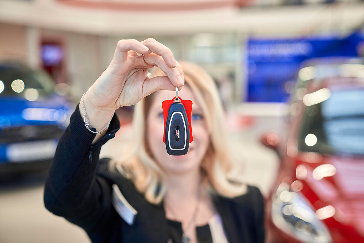 Miet- & Ersatzfahrzeuge error_file_does_not_exist