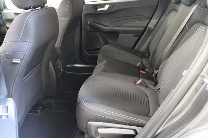 Ford Kuga 2.5l PHEV Active, KAMERA/NAVI/LED