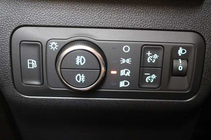 Ford Kuga 2.5l PHEV Active, KAMERA/NAVI/LED