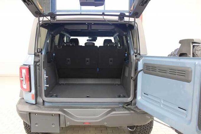 Ford Bronco Badlands 2.7 V6 e-4WD First Edition,NAVI