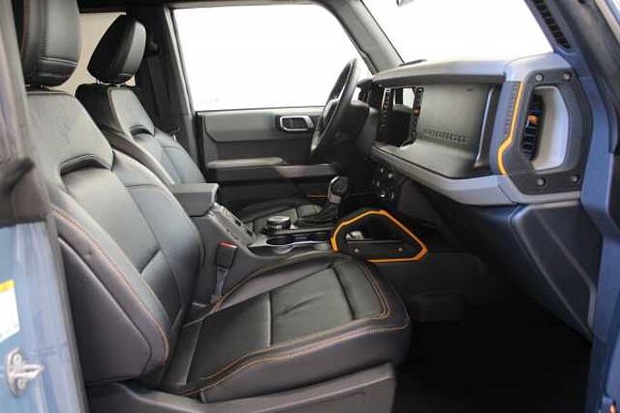 Ford Bronco Badlands 2.7 V6 e-4WD First Edition,NAVI