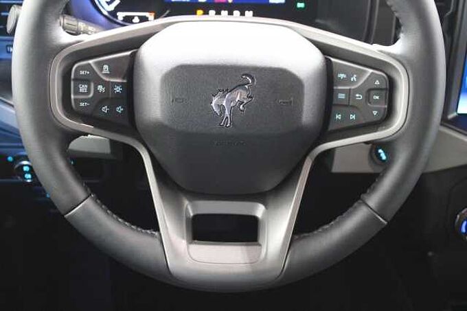 Ford Bronco Badlands 2.7 V6 e-4WD First Edition,NAVI