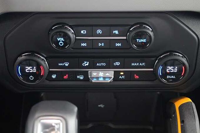 Ford Bronco Badlands 2.7 V6 e-4WD First Edition,NAVI