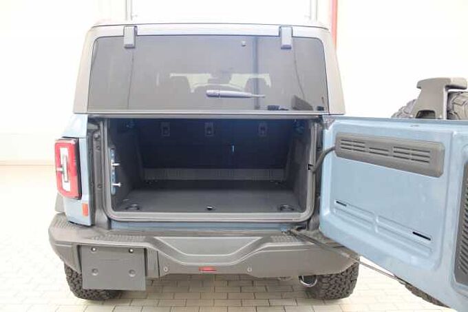 Ford Bronco Badlands 2.7 V6 e-4WD First Edition,NAVI