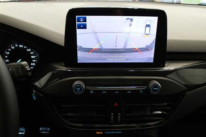 Ford Focus Lim. ST-Line 1.0l MHEV/LED/ACC/KAMERA/AHK/