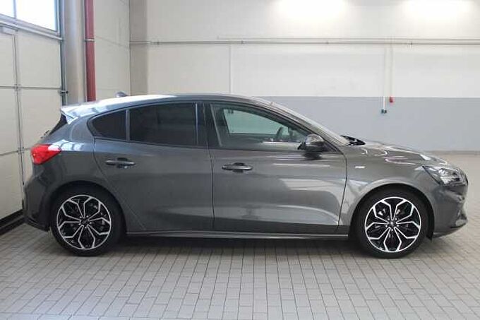 Ford Focus Lim. ST-Line 1.0l MHEV/LED/ACC/KAMERA/AHK/
