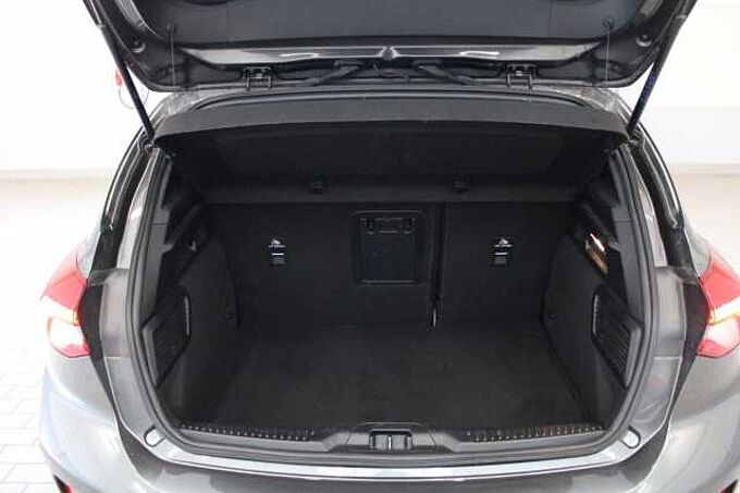 Ford Focus Lim. ST-Line 1.0l MHEV/LED/ACC/KAMERA/AHK/