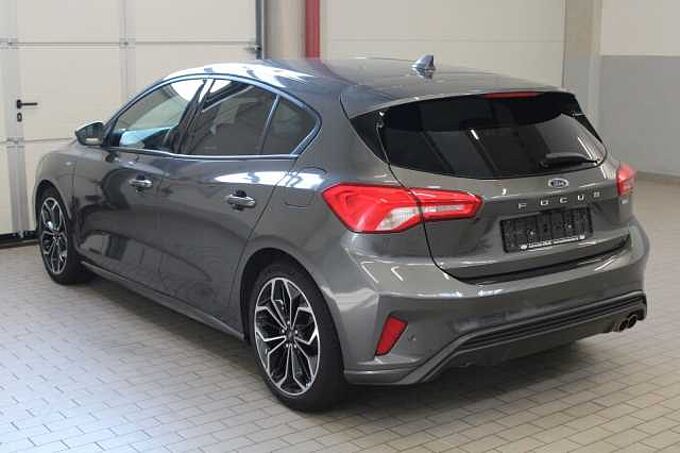Ford Focus Lim. ST-Line 1.0l MHEV/LED/ACC/KAMERA/AHK/
