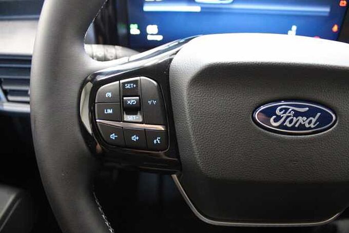 Ford Transit Courier Trend BEV, PDC/KAMERA/HOLZBODEN