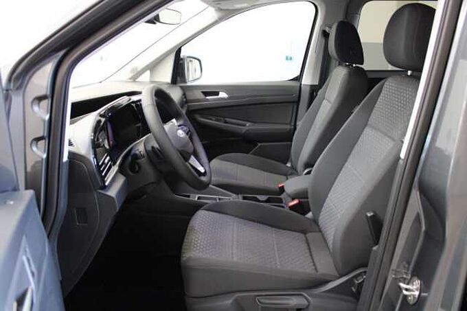 Ford Tourneo Connect L1 Titanium PHEV Auto., LED/SHZ