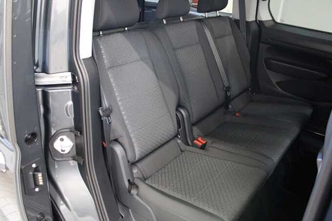 Ford Tourneo Connect L1 Titanium PHEV Auto., LED/SHZ