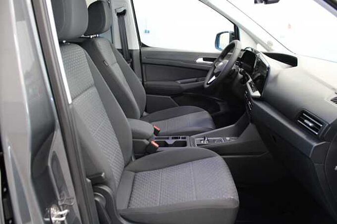 Ford Tourneo Connect L1 Titanium Auto., LED/NAVI/SHZ