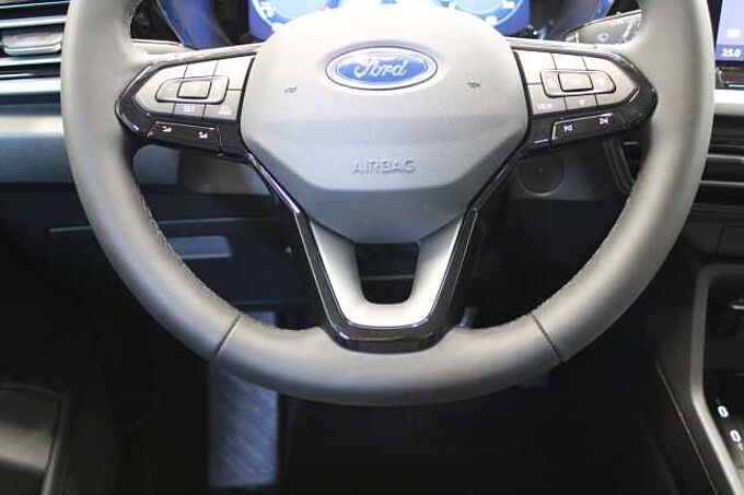 Ford Tourneo Connect L1 Titanium Auto., LED/NAVI/SHZ