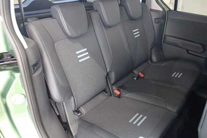 Ford Tourneo Courier Elektro Active, KAMERA/NAVI/LMR