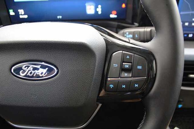 Ford Tourneo Courier Elektro Active, KAMERA/NAVI/LMR