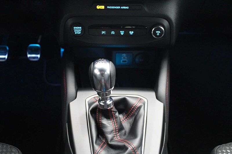 Ford Focus Turnier 1.0 ST-Line X, iACC/KAMERA/NAVI