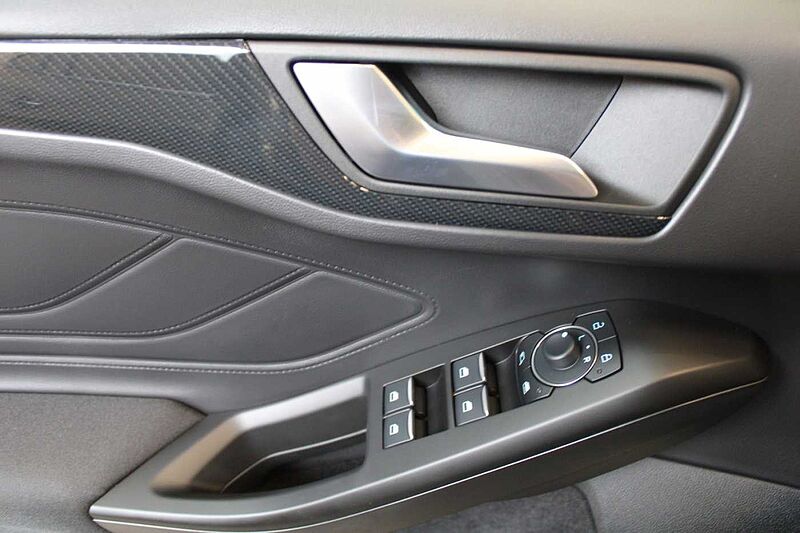 Ford Focus Turnier 1.0 Aut. ST-Line X, iACC/LMR18&apos, &apos,