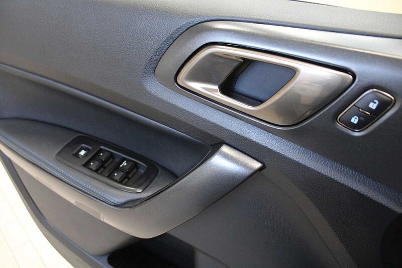 Ford Ranger Raptor DoKa 4x4 2.0l Auto. /ROLLO/AHK/RFK/